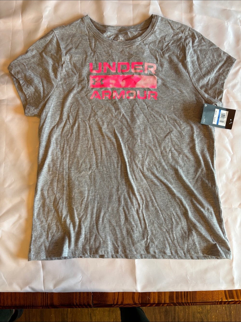 Under Armour Girls' Gray Tee with Hot Pink Logo